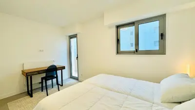 Un ou plusieurs lits dans un hébergement de l'établissement Verdalia luxury 3 bedroom by Welcome to Cannes