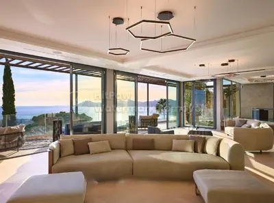Coin salon dans l'établissement Cannes villa 6 chambres - Elisabeth