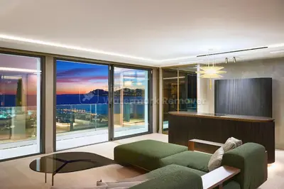Coin salon dans l'établissement Cannes villa 6 chambres - Elisabeth