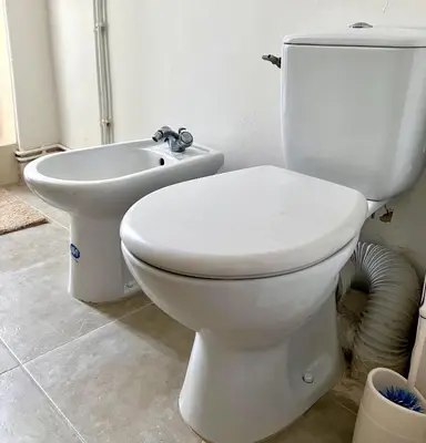 Salle de bains dans l'établissement Cannes Centre Apartment 2-Room by Palais des Festivals & Beach