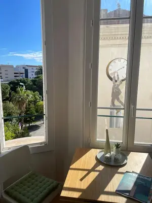 Balcon ou terrasse dans l'établissement Cannes Centre Apartment 2-Room by Palais des Festivals & Beach