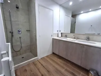 Salle de bains dans l'établissement Villa Caribbean