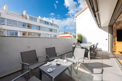 Balcon ou terrasse dans l'établissement DUPLEX 145m Private Terrace and Elevator