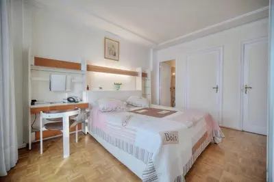 Un ou plusieurs lits dans un hébergement de l'établissement REF 1908 - Cannes Croisette - Apartment for rent