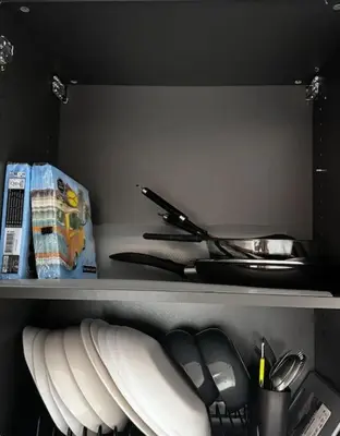 Cuisine ou kitchenette dans l'établissement Studio en bord de mer, Plage 20m, Clim