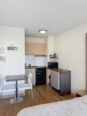 Plan de l'établissement Beau studio bord de mer à Villeneuve Loubet French Riviera