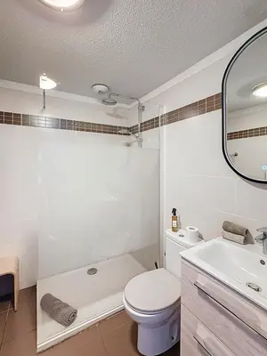 Plan de l'établissement Beau studio bord de mer à Villeneuve Loubet French Riviera
