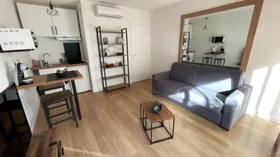 Cuisine ou kitchenette dans l'établissement Studio proche plage avec jardinet et parking - Casa Garcia