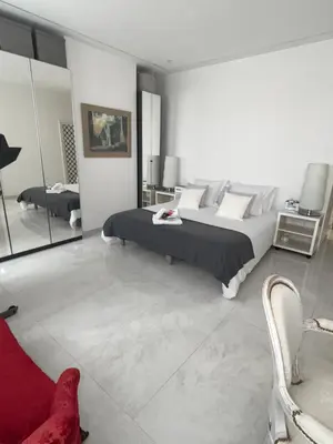 Coin salon dans l'établissement Appartement Haut Standing 5 pièces Cannes centre