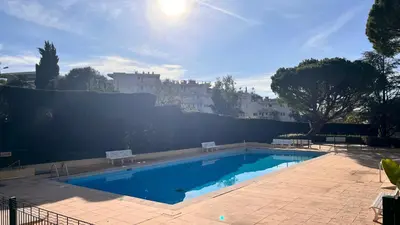 Plan de l'établissement L'Azur - Apt de Standing - Piscine - Parking