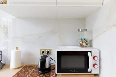 Cuisine ou kitchenette dans l'établissement Carlton area superb 1 bedroom
