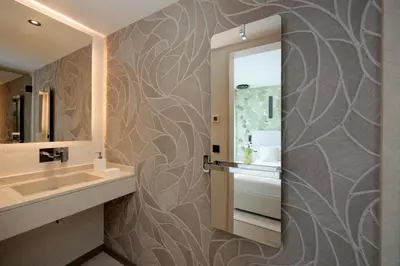 Salle de bains dans l'établissement 1973 - Luxurious waterfront apartment Croisette
