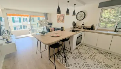 Cuisine ou kitchenette dans l'établissement 