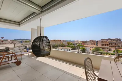Balcon ou terrasse dans l'établissement Le 701, Climatisé, toit terrasse vue mer, parking