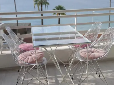 Balcon ou terrasse dans l'établissement FACE MER TOUT CONFORT situation exceptionnelle