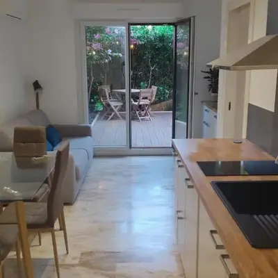 Joli F2 en rez-de-jardin avec terrasse