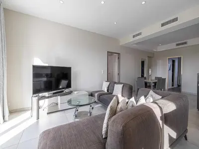Télévision ou salle de divertissement dans l'établissement Appt Exclusif - 4BR 8P- Parking - Croisette