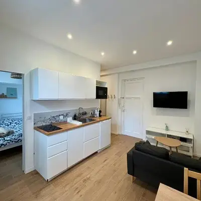 App neuf 1 chambre près du centre et plages
