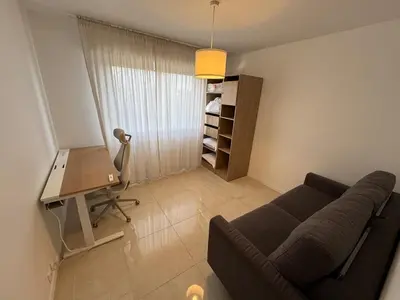 Coin salon dans l'établissement La Roseraie - Apt Standing 4 Prs - Piscine - Parking