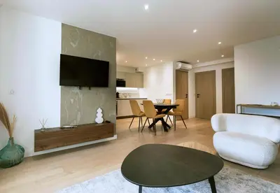 Télévision ou salle de divertissement dans l'établissement LE STANDING - Appartement de haut standing proche du port