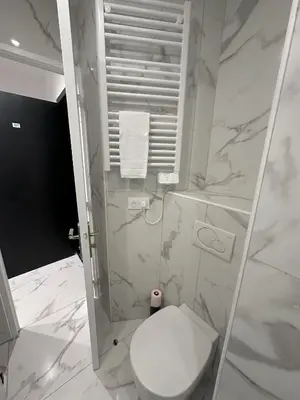 Salle de bains dans l'établissement Résidence Graziella Studio 107