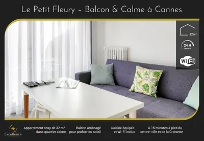 Coin salon dans l'établissement Le Petit Fleury – Balcony, Calm in Cannes