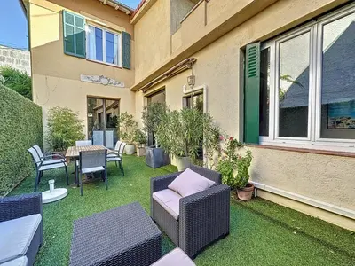 Jardin de l'établissement 3-Bedroom house with terrace 5 minutes walking from La Croisette