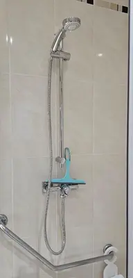 Salle de bains dans l'établissement GRAND Studio meublé-Juan Pins-Logt 5