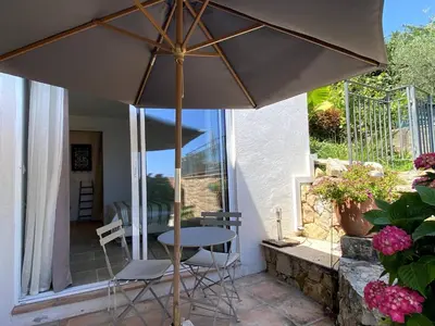 Balcon ou terrasse dans l'établissement Kathleen CANNES-GOLFE JUAN