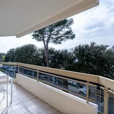 Studio with sea and pool view