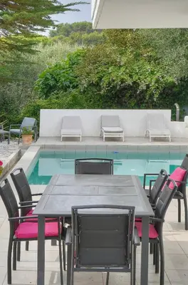 Piscine de l'établissement FRGK 