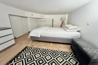 Un ou plusieurs lits dans un hébergement de l'établissement Golfe Juan - 4 People - Swimming Pool - Parking