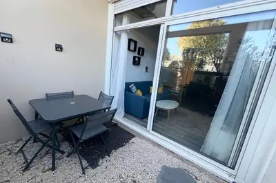 Balcon ou terrasse dans l'établissement Golfe Juan - 4 People - Swimming Pool - Parking