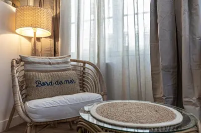 Coin salon dans l'établissement 13 ANDRE2 - Very nice duplex apartment, 100m from La Croisette and beaches