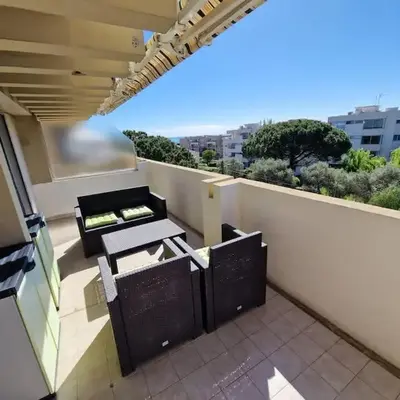 Cozy 1 Br with a seaview