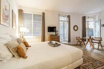 Un ou plusieurs lits dans un hébergement de l'établissement 13 ANDRE1 - Hotel-Style Suite Studio 50m from Croisette