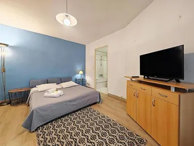 Télévision ou salle de divertissement dans l'établissement Studio Etoile d'Or by Viva Riviera