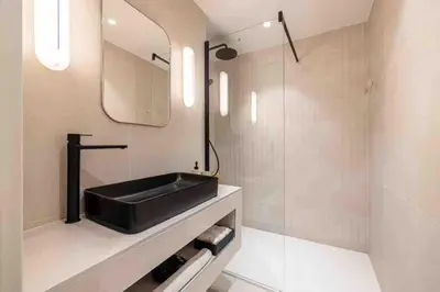 Salle de bains dans l'établissement Pasteur Luxury apartment la Croisette