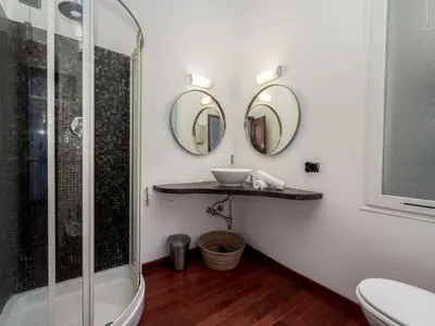 Salle de bains dans l'établissement Apartment rue des Serbes by Interhome