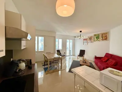 Plan de l'établissement C083 Croisette - 1 chambre - Vue Epoustouflante
