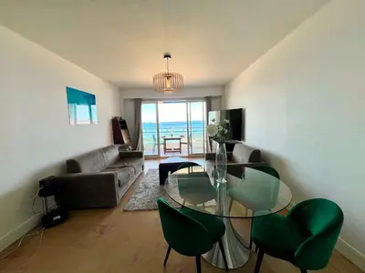 Coin salon dans l'établissement T2 Le COLOMBIER
