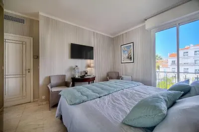 Un ou plusieurs lits dans un hébergement de l'établissement REF 1482 - Cannes Back Croisette - Apartment for rent