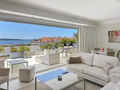 Plan de l'établissement Penthouse 2-Bedroom apartment with 360º views and parking