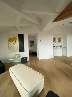 Coin salon dans l'établissement Beautiful modern apartment in Cannes