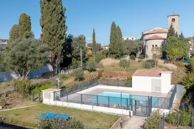 Piscine de l'établissement Appartement Azzuro - Welkeys ou située à proximité