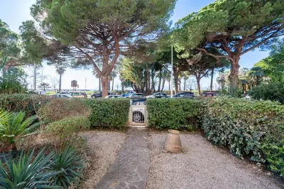 Jardin de l'établissement Garden level Croisette sea view with garage
