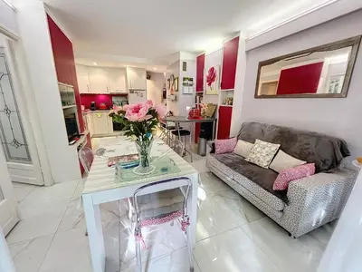 Coin salon dans l'établissement Cosy 1 bedroom Republique 236