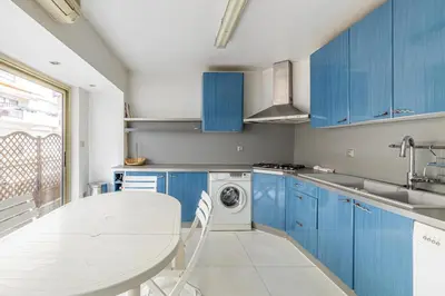 Cuisine ou kitchenette dans l'établissement Spacieux 3 chambres BALCON, MARTINEZ -CARLTON A3B130