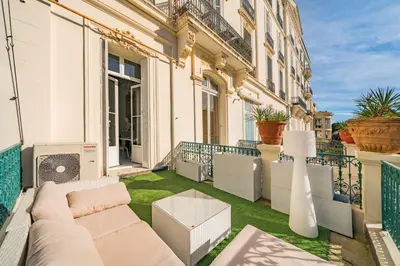 Balcon ou terrasse dans l'établissement Prestige Cannes Alexandre III Terrace 2bdr by B'Your Home