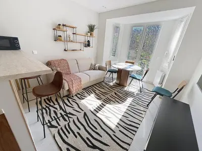 Plan de l'établissement Lovely 1 bedroom rue Pasteur near the Croisette 246